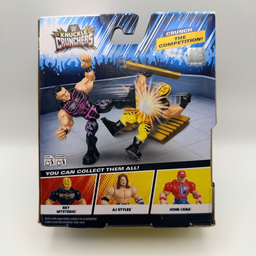 WWE Knuckle Crunchers Dominik Mysterio Action Figure Mattel - Picture 2 of 3